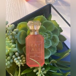Huda Beauty Kayali Eden Sparkling Lychee | 39 Eau De Parfum 10ml